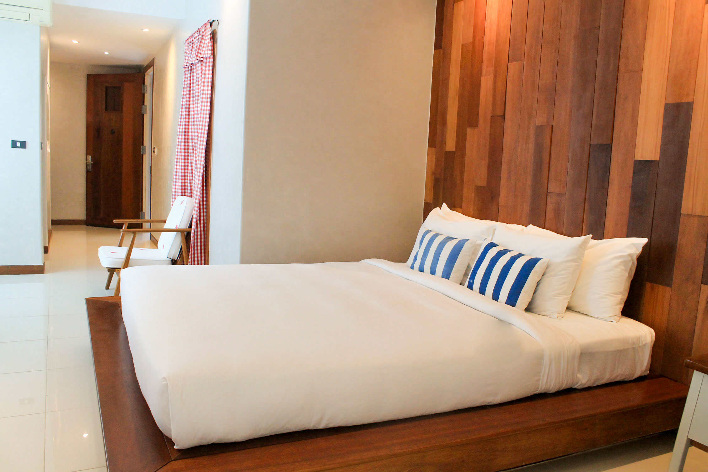 Riverside Family Haven With Boat Access